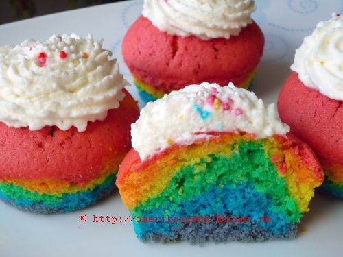 Rainbow Cupcakes (Regenbogen Cupcakes) - amerikanisch-kochen.de