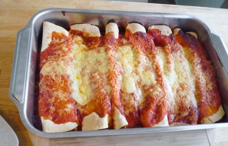 Enchiladas (gefüllte &amp; überbackene Tortillas) - amerikanisch-kochen.de