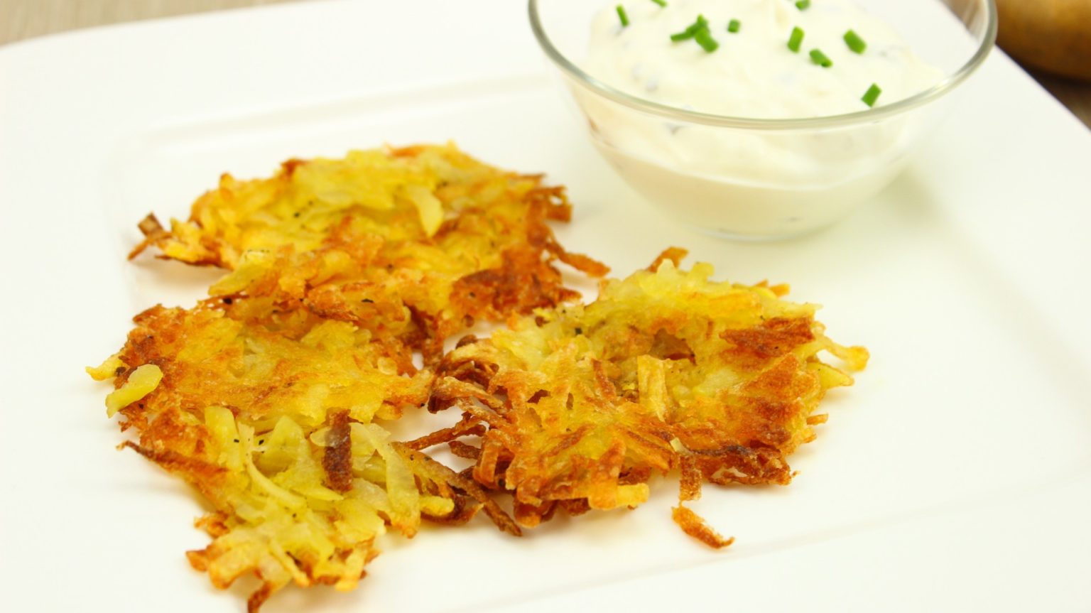 Hash Browns / Hashed Brown Potatoes (amerikanische RöstiVariante) amerikanischkochen.de
