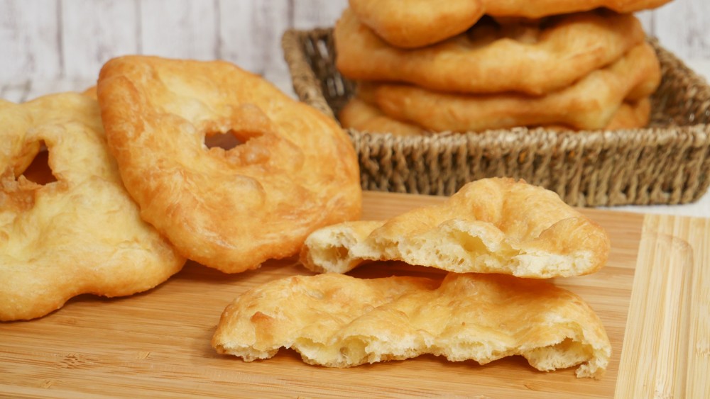 Navajo Fry Bread I Indianisches Brot I Knusprige Brotbeilage ...
