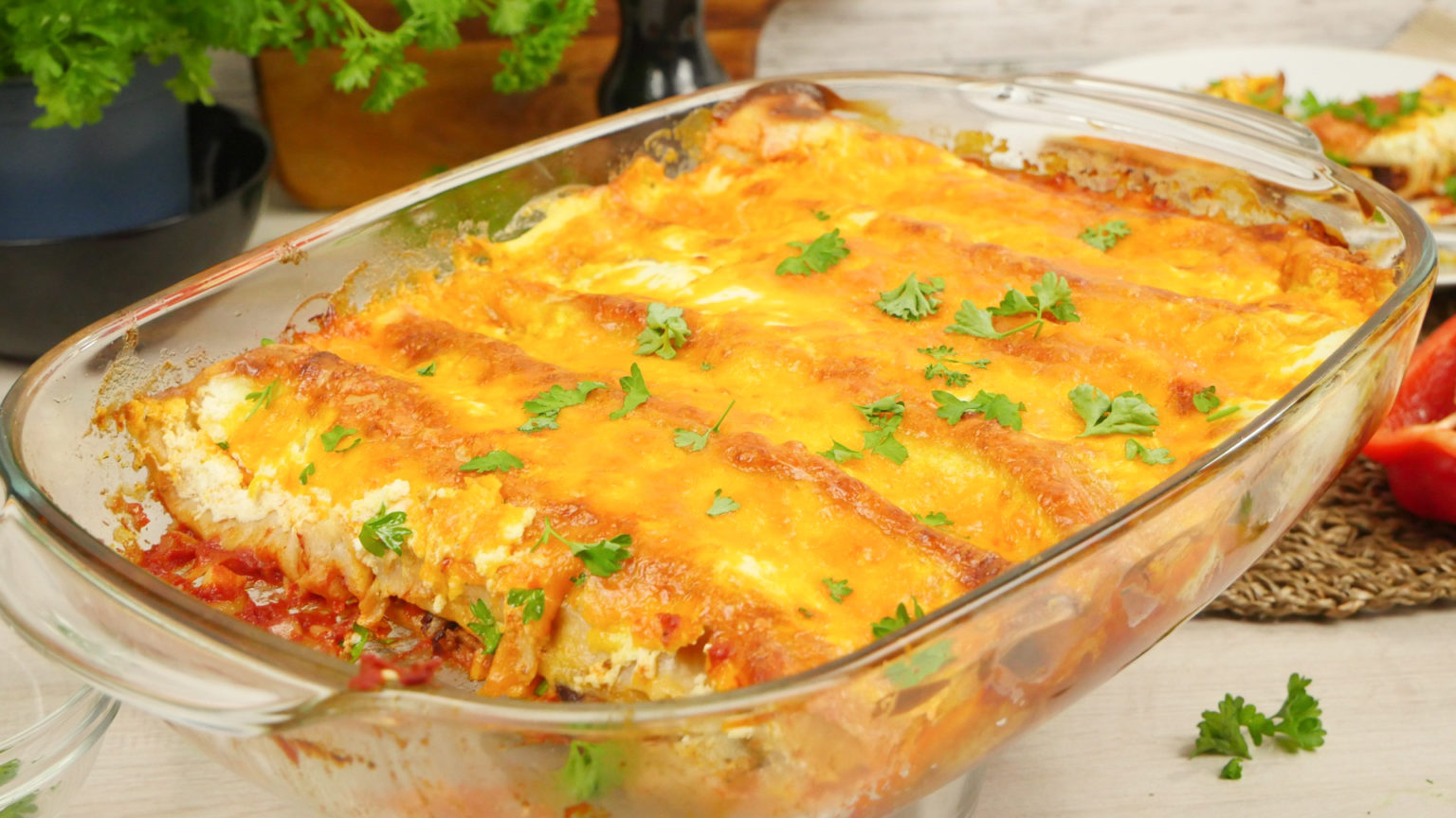 Überbackene Enchiladas mit Hackfleisch-Mais Füllung - amerikanisch ...