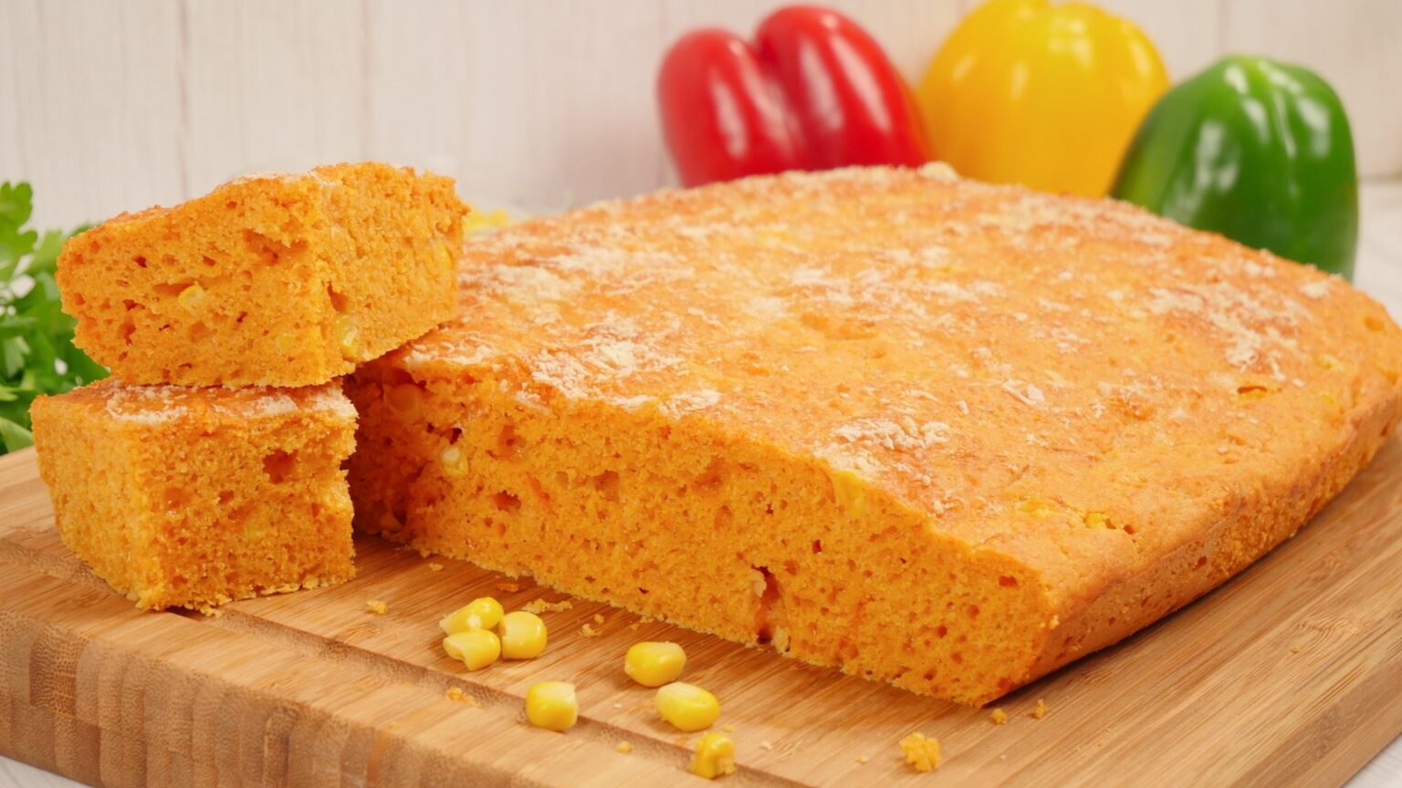 Cheesy Cornbread | Herzhaftes Maisbrot mit Käse - amerikanisch-kochen.de